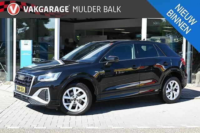 Zwart Occasion 2023 Audi Q2 SUV | € 31.400 (Eerlijke prijs) - Afbeelding 1/4