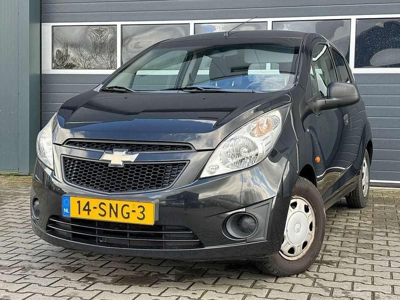 Zwart Gebruikt 2011 Chevrolet Spark LS Hatchback | € 2.250 (Eerlijke prijs) - Afbeelding 1/4