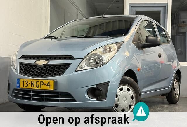 Blauw Gebruikt 2010 Chevrolet Spark Hatchback | € 2.295 (Eerlijke prijs) - Afbeelding 1/4