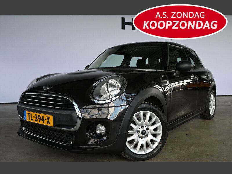 Bruin Gebruikt 2018 Mini Cooper Chili Hatchback | € 10.940 (Super prijs) - Afbeelding 1/4