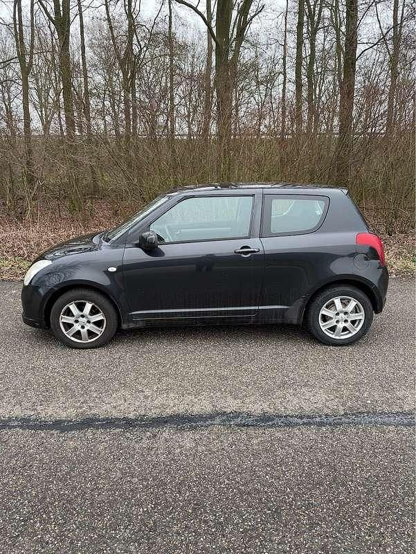 Occasion Suzuki Swift GLS 92 PK (67 kW) 2006 Zwart Hatchback