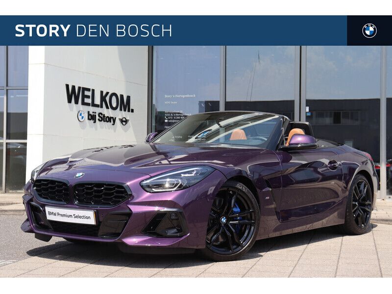 Paars Gebruikt 2025 BMW Z4 Executive Cabriolet | € 109.950 - Afbeelding 1/4