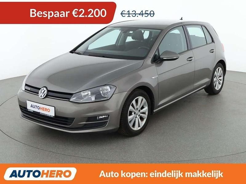 Grijs Occasion 2017 VW Golf VII Comfortline Hatchback | € 11.449 (Goede deal) - Afbeelding 1/3