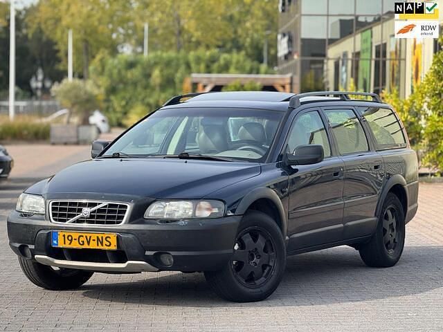 Blauw Gebruikt 2001 Volvo V70 Comfort Stationwagen | € 4.950 (Duur) - Afbeelding 1/4