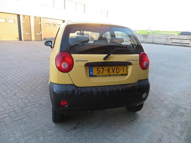 Occasion Chevrolet Matiz 52 PK (38 kW) 2010 Geel Hatchback