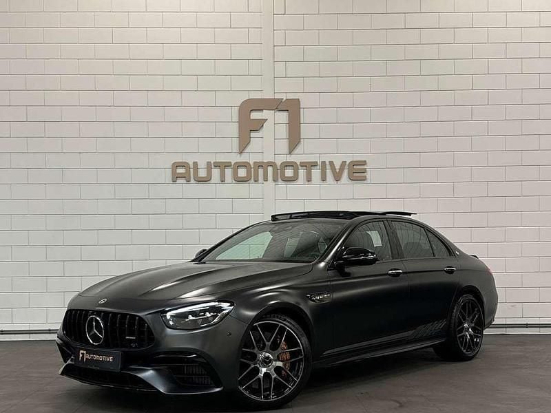 Zwart, metallic lak Gebruikt 2022 Mercedes E63 AMG AMG Sedan | € 149.890 - Afbeelding 1/4