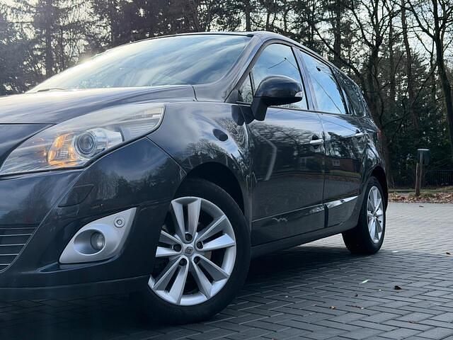 Occasion Renault Grand Scénic III Privilege 140 PK (102 kW) 2010 Grijs (metallic) MPV