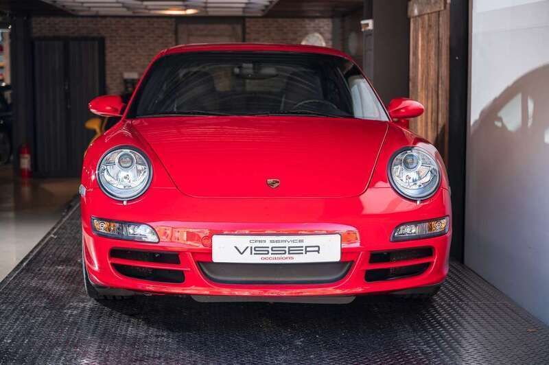 Rood Gebruikt 2007 Porsche 911 Carrera S Coupé | € 57.500 (Iets duurder) - Afbeelding 1/4