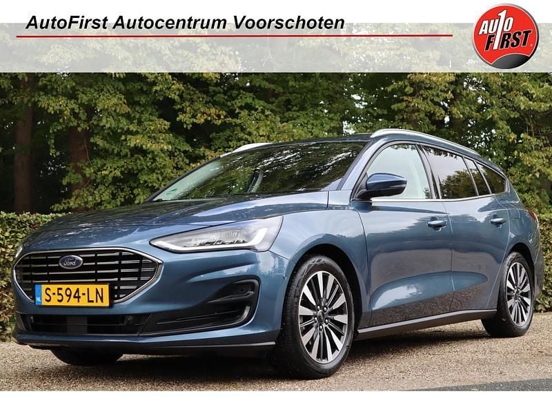 Blauw Gebruikt 2023 Ford Focus Titanium X Stationwagen | € 23.900 (Eerlijke prijs) - Afbeelding 1/4