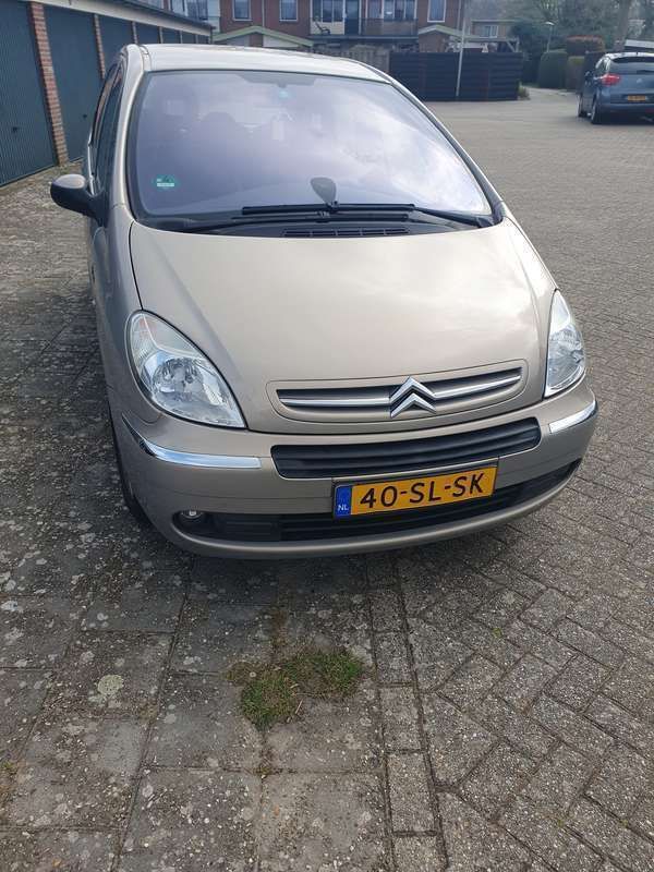 Beige Gebruikt 2006 Citroën Xsara Picasso MPV | € 500 (Super prijs) - Afbeelding 1/4