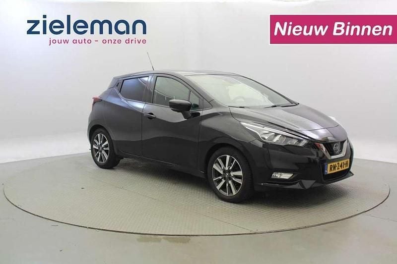 Zwart, metallic lak Gebruikt 2018 Nissan Micra N-Connecta Hatchback | € 8.645 (Goede deal) - Afbeelding 1/4
