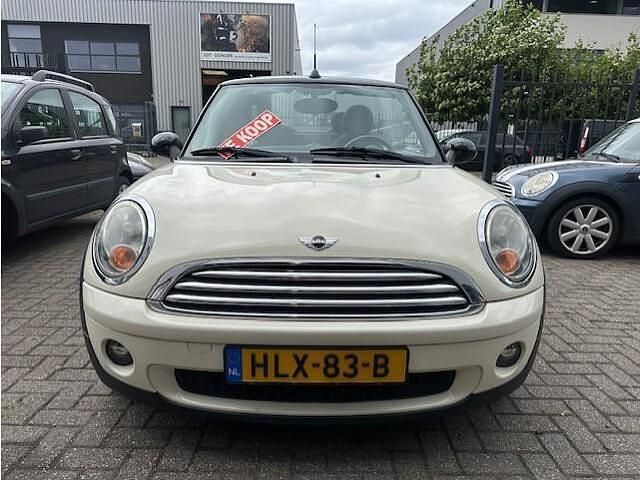 Wit Gebruikt 2009 Mini Cooper Cabriolet Cabriolet | € 6.150 (Eerlijke prijs) - Afbeelding 1/4