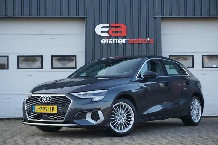 Occasion Audi A3 Business 150 PK (110 kW) 2020 Grijs Hatchback