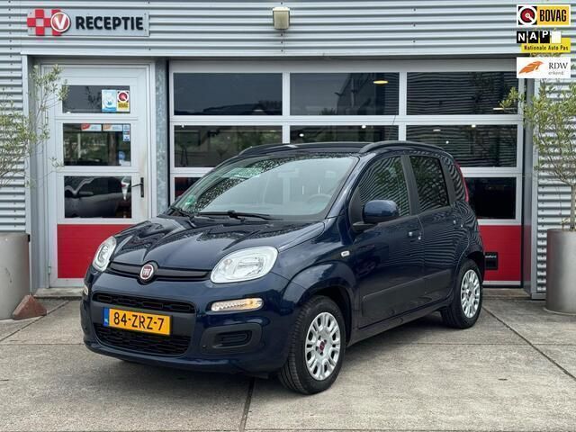 Blauw Gebruikt 2013 Fiat Panda Lounge Hatchback | € 8.450 (Iets duurder) - Afbeelding 1/4