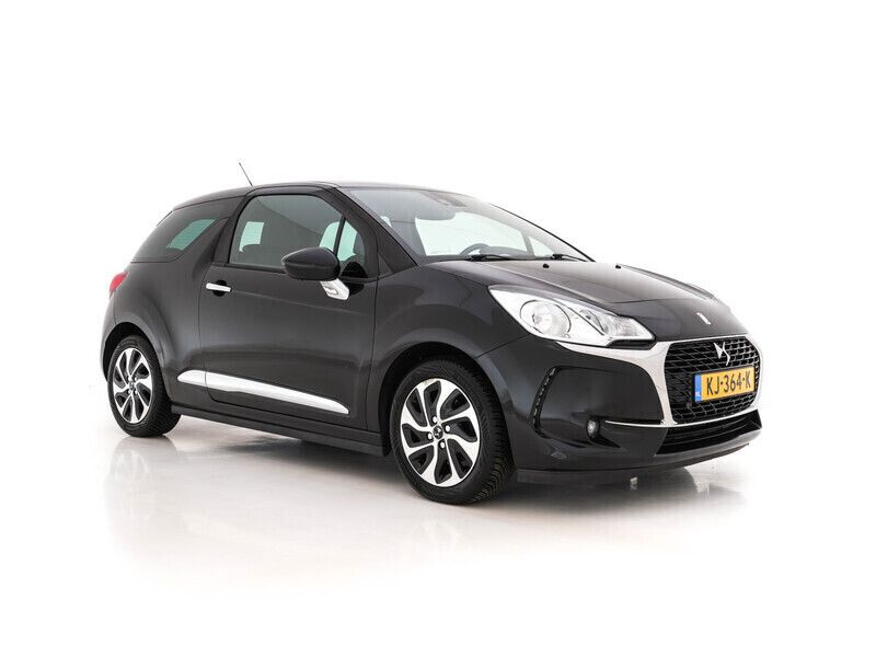 Zwart metallic Gebruikt 2016 DS Automobiles DS3 Business Hatchback | € 6.945 (Eerlijke prijs) - Afbeelding 1/4
