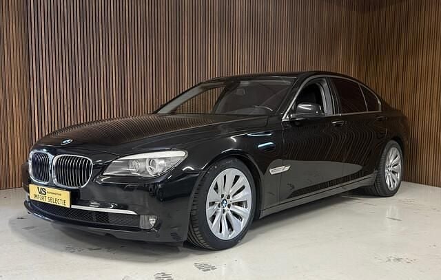 Zwart Gebruikt 2010 BMW 750L Comfort Edition Sedan | € 24.995 - Afbeelding 1/4