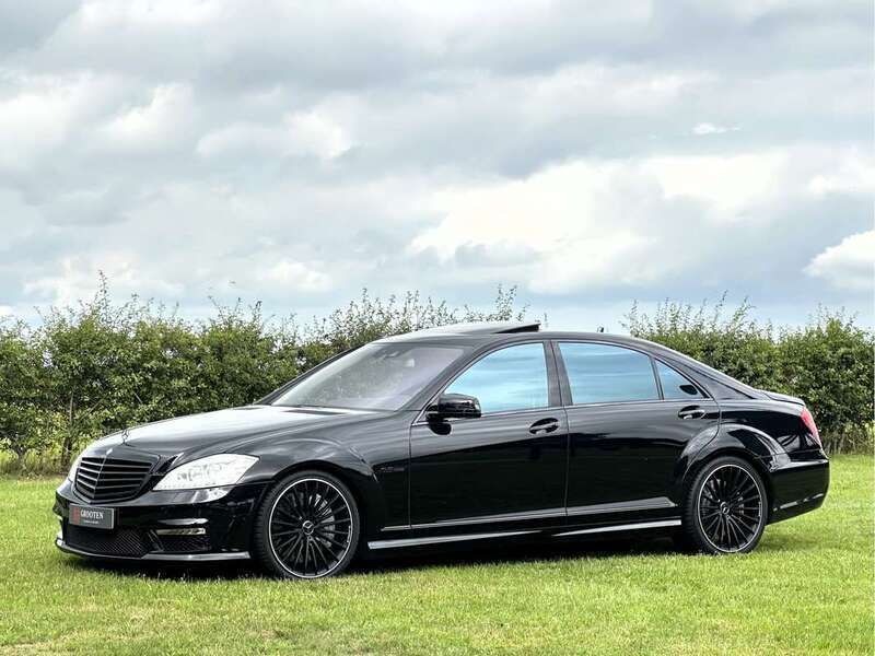 Zwart, metallic lak Gebruikt 2009 Mercedes S63 AMG AMG Sedan | € 47.950 - Afbeelding 1/4