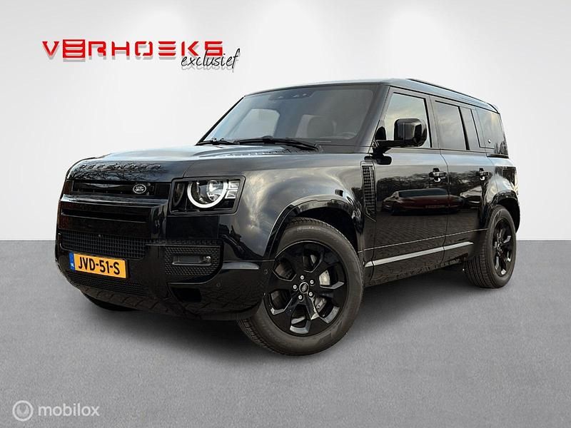 Zwart Occasion 2023 Land Rover Defender Black Edition SUV | € 87.950 (Goede deal) - Afbeelding 1/4