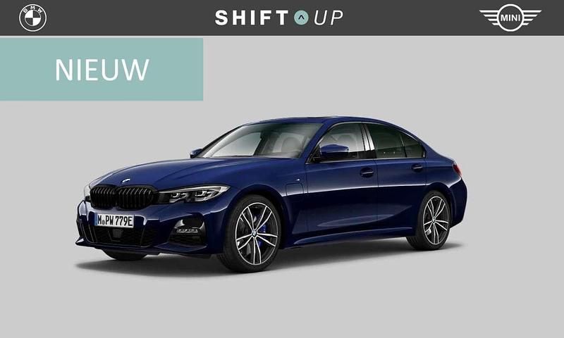 Blauw Gebruikt 2020 BMW 330e M Sport Sedan | € 34.940 (Iets duurder) - Afbeelding 1/3