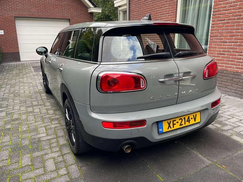 Occasion Mini One Clubman Business 102 PK (75 kW) 2019 Grijs Stationwagen
