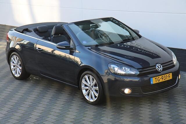 Blauw Occasion 2015 VW Golf Cabriolet Cabriolet | € 10.745 (Eerlijke prijs) - Afbeelding 1/4