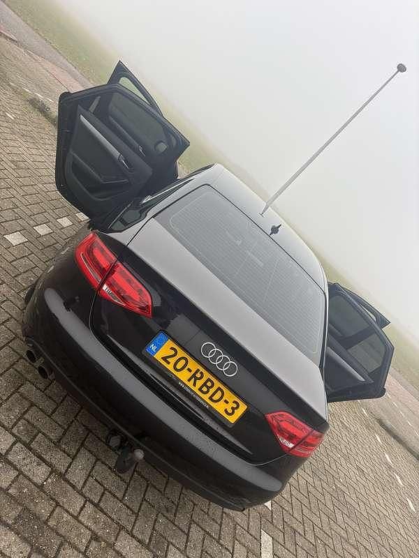 Occasion Audi A4 120 PK (88 kW) 2011 Zwart Sedan