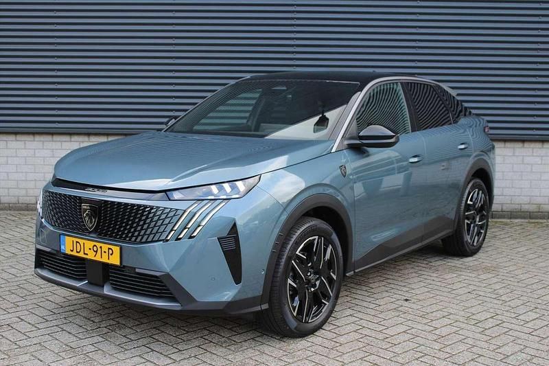 Nieuw Peugeot 3008 GT 136 PK (100 kW) 2025 Blauw (metallic) SUV