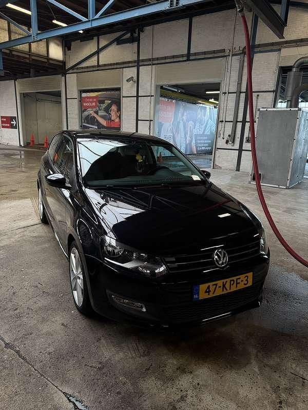 Occasion 2010 VW Polo Comfortline Sedan | € 6.200 (Eerlijke prijs) - Afbeelding 1/4