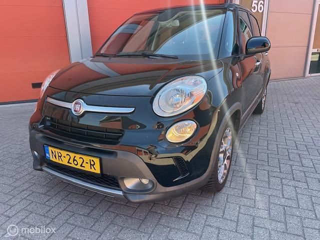Occasion Fiat 500L Trekking 105 PK (77 kW) 2017 Zwart MPV