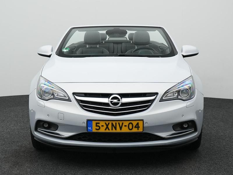 Occasion Opel Cascada Cosmo 140 PK (102 kW) 2014 Grijs Cabriolet