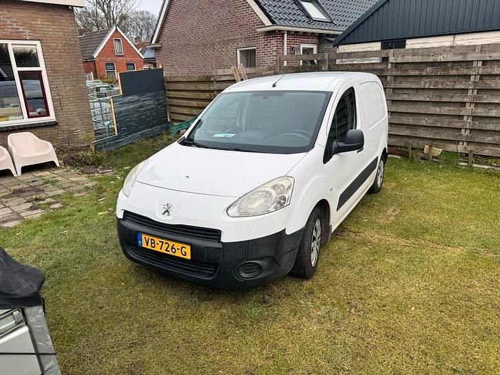 Occasion 2013 Peugeot Partner MPV | € 2.750 (Eerlijke prijs) - Afbeelding 1/4