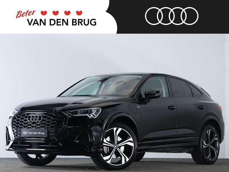 Zwart Gebruikt 2022 Audi Q3 Sportback S-Line SUV | € 38.900 (Goede deal) - Afbeelding 1/4