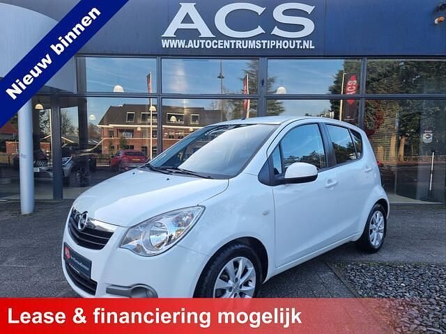 Wit Occasion 2013 Opel Agila Edition Hatchback | € 3.940 (Eerlijke prijs) - Afbeelding 1/3