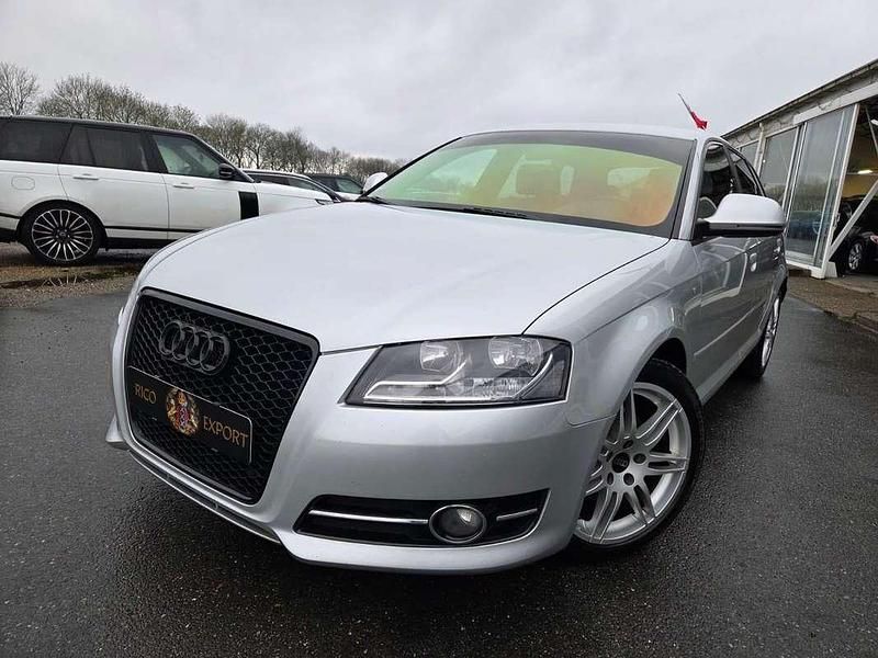 Occasion Audi A3 Sportback S-Line 140 PK (102 kW) 2009 Zilver Hatchback