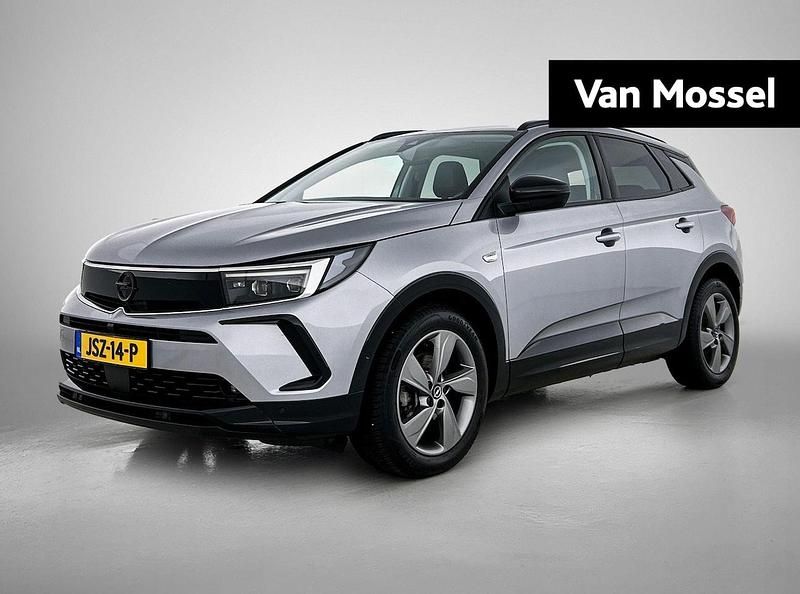 Suv Occasion 2024 Opel Grandland X GS Line SUV | € 25.940 (Eerlijke prijs) - Afbeelding 1/4