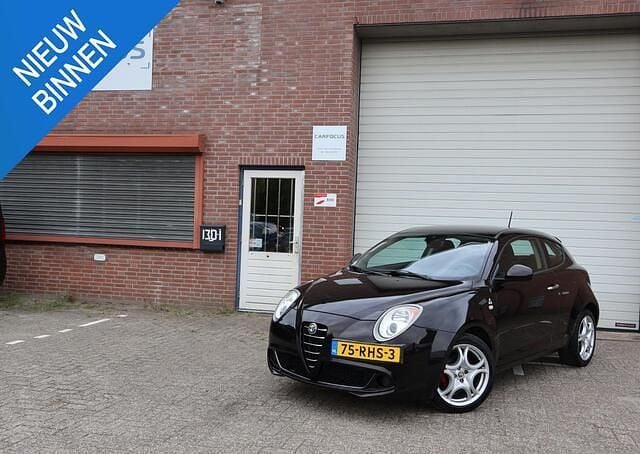 Zwart Gebruikt 2010 Alfa Romeo MiTo Progression Hatchback | € 3.499 (Goede deal) - Afbeelding 1/4