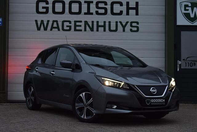 Occasion Nissan Leaf N-Connecta 110 kW (150 PK) 2018 Grijs Hatchback