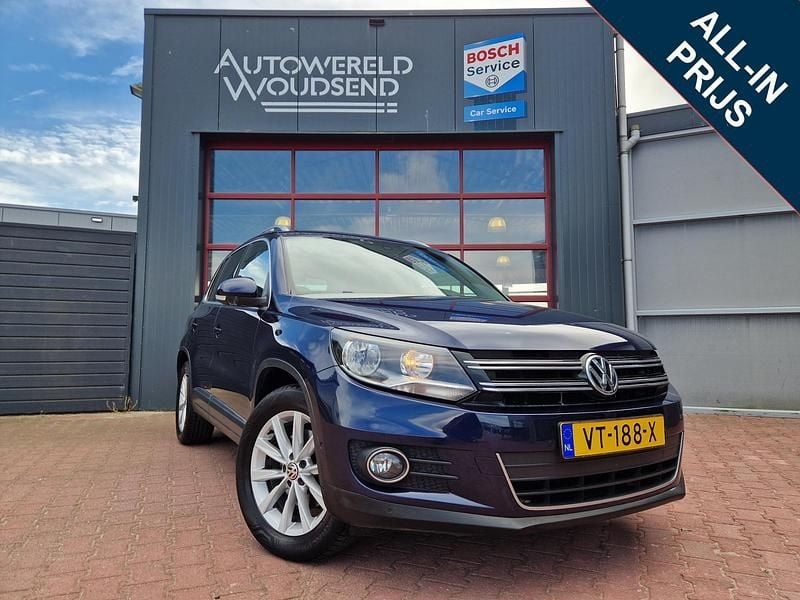 Blauw Gebruikt 2016 VW Tiguan Comfortline SUV | € 9.995 (Super prijs) - Afbeelding 1/4