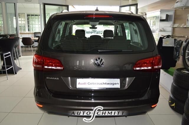 Occasion VW Sharan Comfortline 150 PK (110 kW) 2022 Zwart MPV