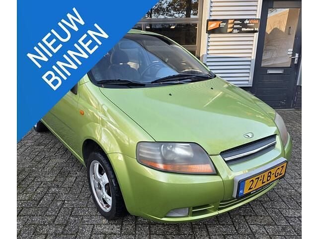 Groen Gebruikt 2002 Chevrolet Kalos Hatchback | € 999 (Eerlijke prijs) - Afbeelding 1/4