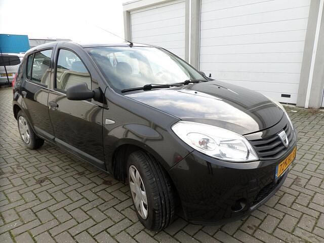Occasion Dacia Sandero Ambiance 75 PK (55 kW) 2009 Zwart Hatchback