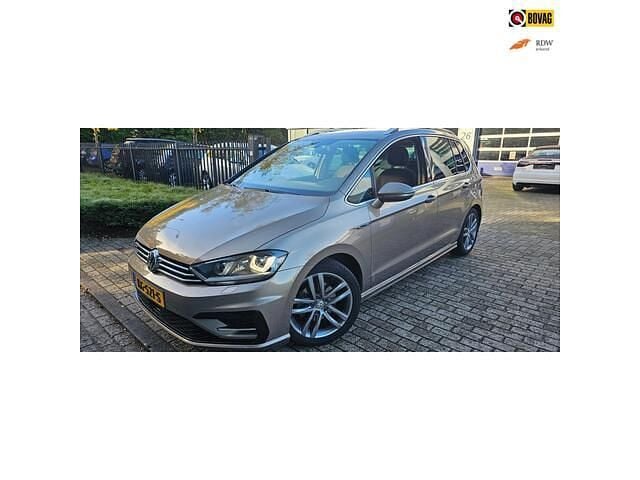 Geel Gebruikt 2016 VW Golf Sportsvan MPV | € 9.750 (Eerlijke prijs) - Afbeelding 1/4