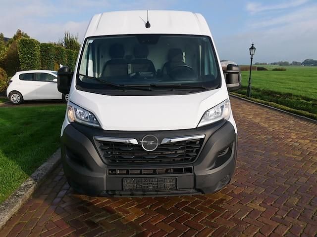 Occasion Opel Movano 165 PK (121 kW) 2023 Wit Van