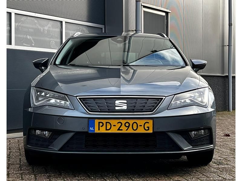 Occasion Seat Leon Business 116 PK (85 kW) 2017 Grijs Stationwagen