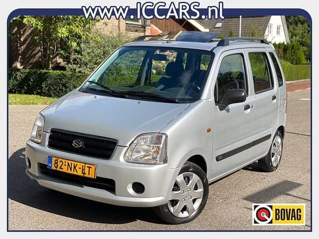 Grijs Gebruikt 2003 Suzuki Wagon R GLX Hatchback | € 2.495 (Eerlijke prijs) - Afbeelding 1/3