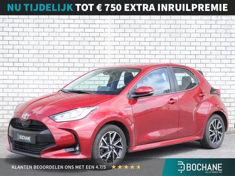 Rood Gebruikt 2020 Toyota Yaris Hybrid Edition Hatchback | € 19.995 (Goede deal) - Afbeelding 1/4