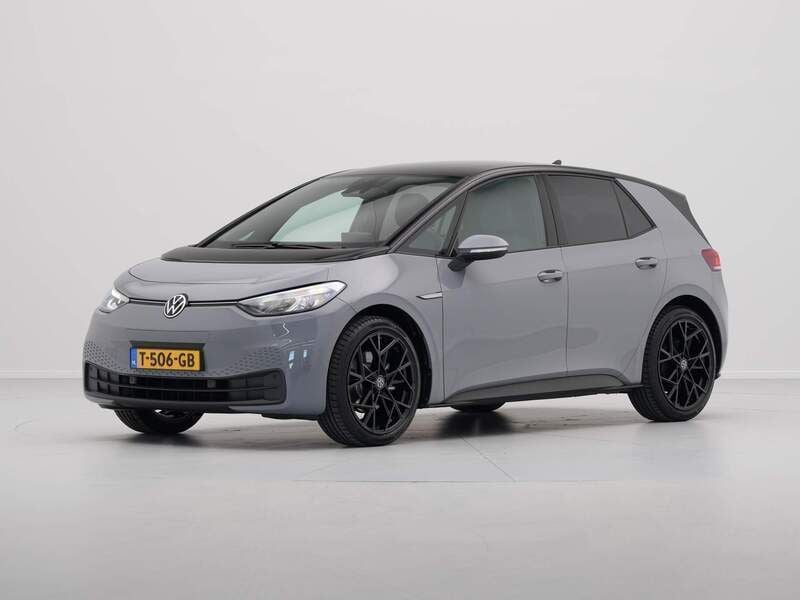 Grijs Gebruikt 2023 VW ID.3 Pure Hatchback | € 23.535 - Afbeelding 1/4