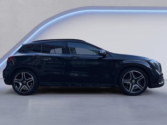 Occasion Mercedes GLA180 Business 123 PK (90 kW) 2017 Zwart SUV