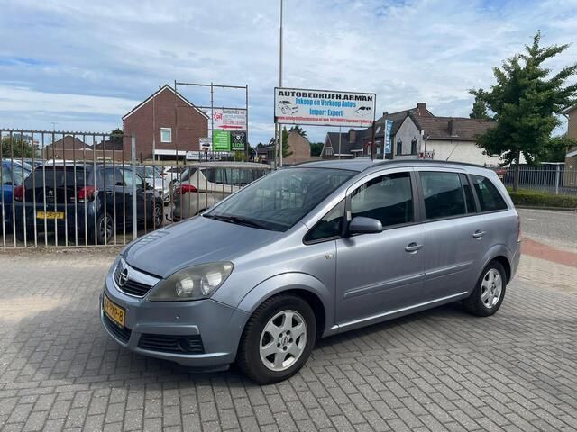 Grijs Gebruikt 2007 Opel Zafira Executive MPV | € 2.495 (Goede deal) - Afbeelding 1/4