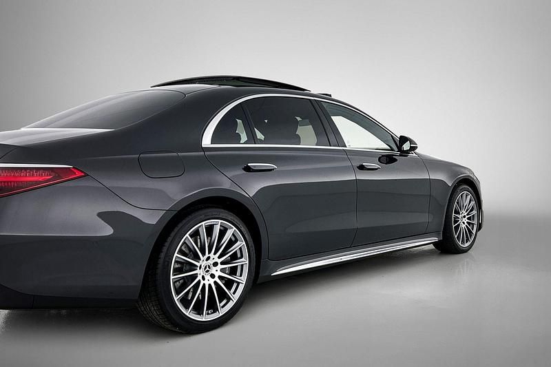 Occasion Mercedes S450 AMG line 408 PK (300 kW) 2024 Grijs Sedan